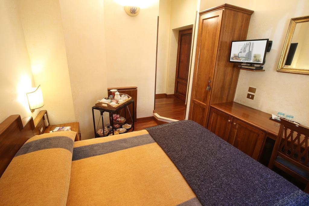 Al Colonnato Di San Pietro Bed & Breakfast Rome Exterior photo