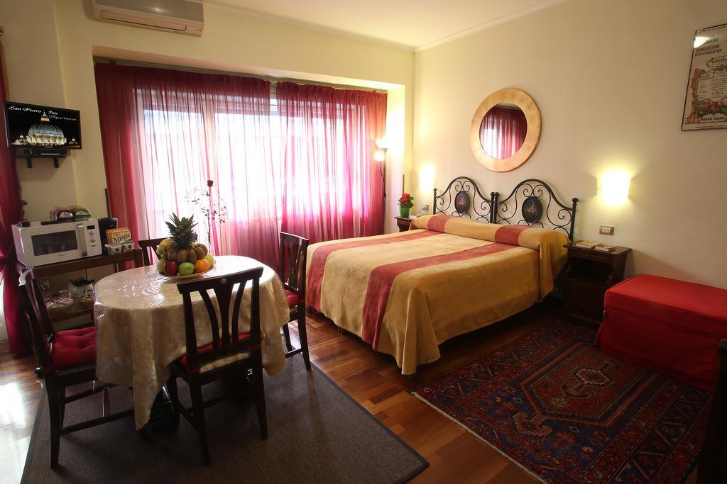 Al Colonnato Di San Pietro Bed & Breakfast Rome Exterior photo