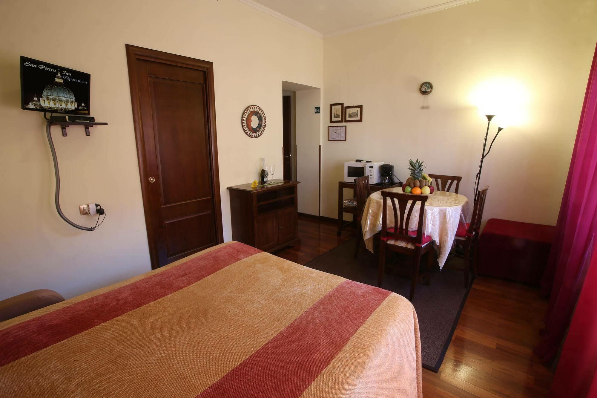 Al Colonnato Di San Pietro Bed & Breakfast Rome Exterior photo
